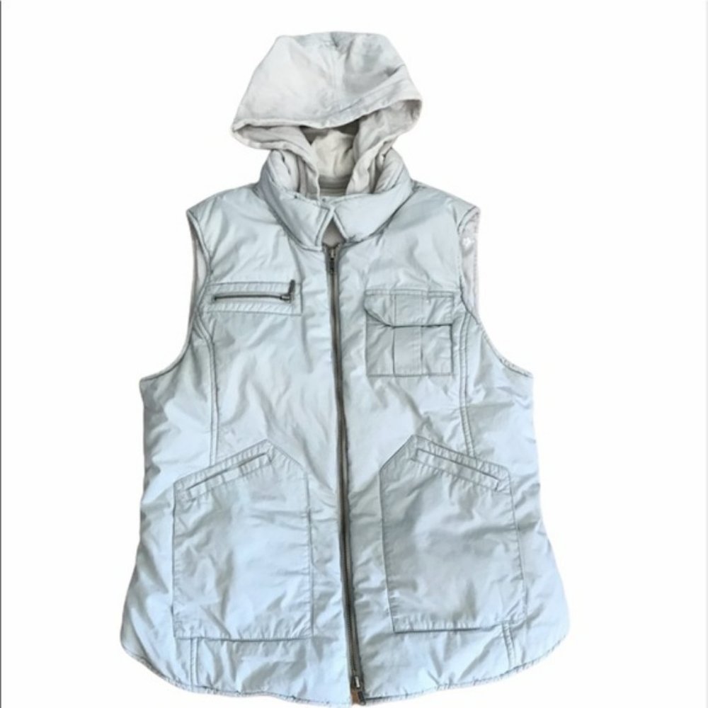 EUC Medium Light Gray Puffer Hooded Vest Style #189